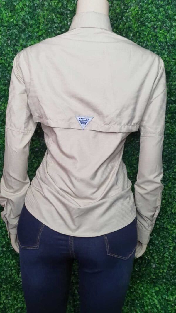 Blusas tipo columbia uniformes creaher